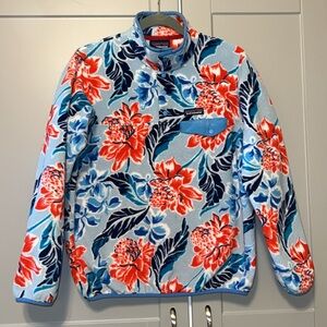 Patagonia  light weight pull on sweater medium size